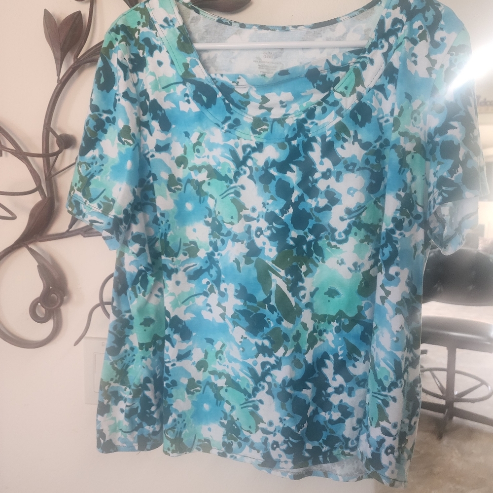 White stag turquoise shirt. 1x